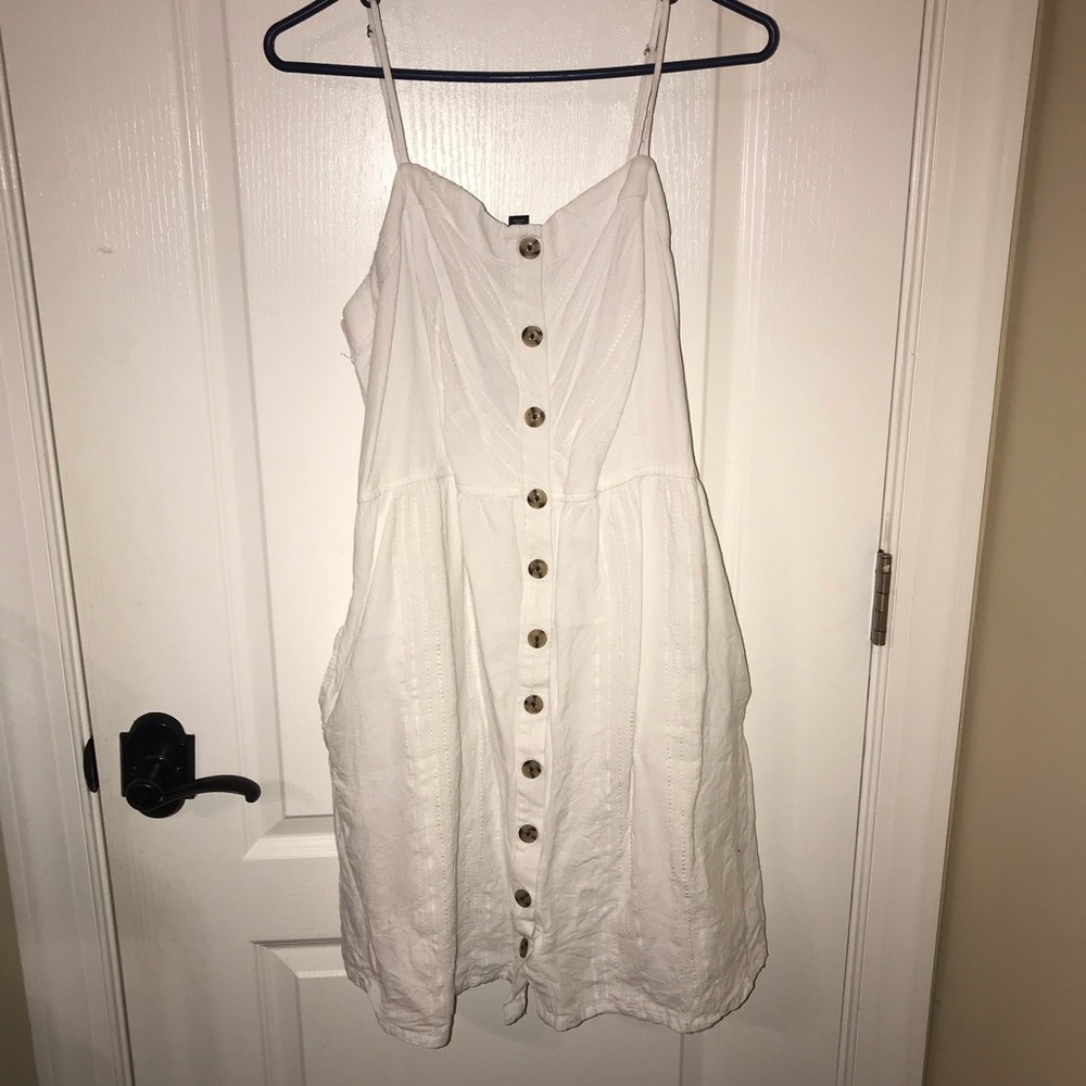 White button down dress